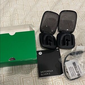 Motorola Sliver II Wireless Earbuds with only 2 Charging Case